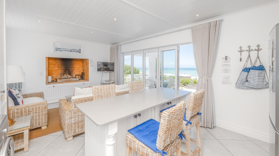 4 Bedroom Property for Sale in Oceanview Heights Western Cape
